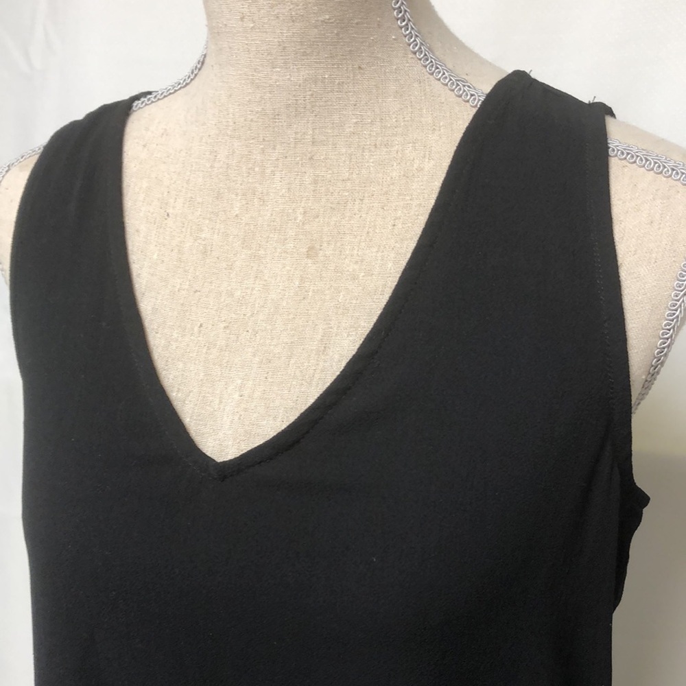 Mandee Sleeveless Top - Picture 2 of 7